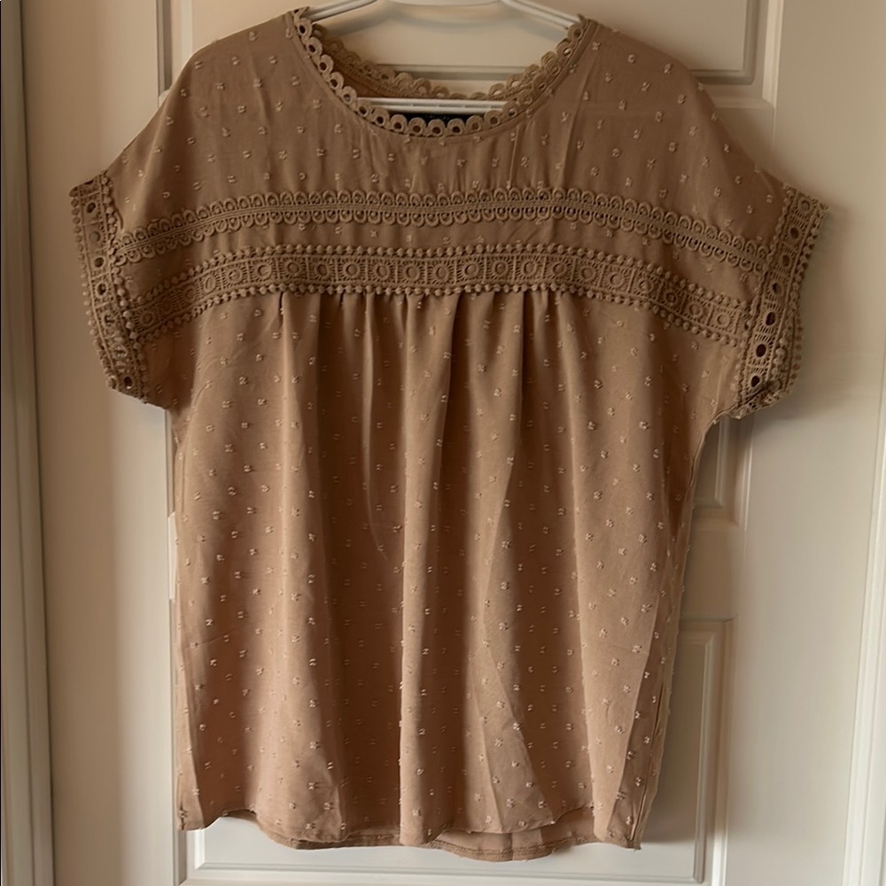 Tan Dokotoo Short Sleeve Blouse